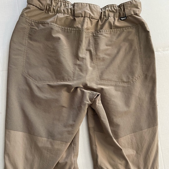 REI CO-OP Screeline Technical Regular Fit Pants in Tan Mens Size 32Wx32L Pockets - Picture 11 of 14